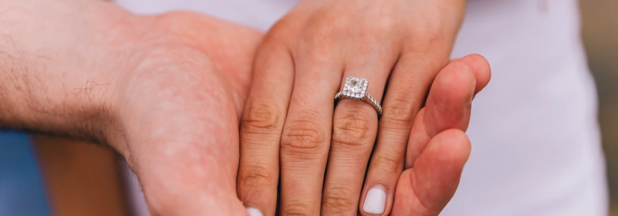 buying natural diamond engagement rings